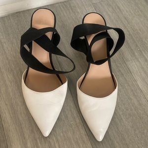 Rachel Zoe VERO CUOIO Blaire Slingback Pumps - Size 9.5 White/Black